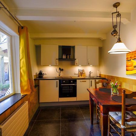 Unique Courtyard House With Sauna In Alkmaar City Center エクステリア 写真